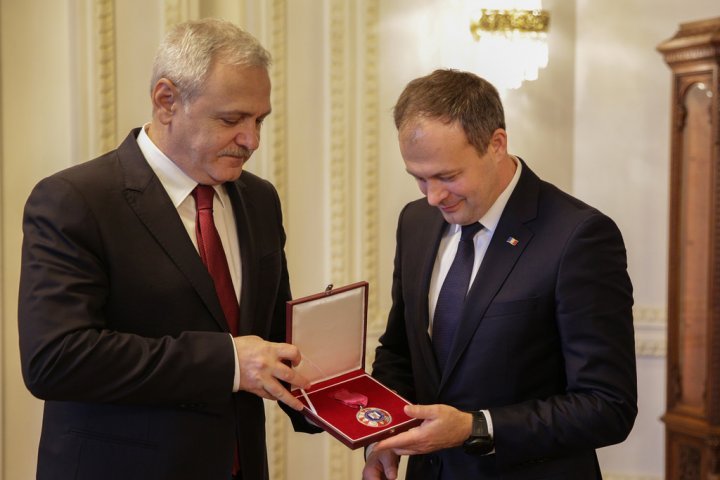 Andrian Candu was decorated with the highest distinctions of Romanian Parliament at Bucharest