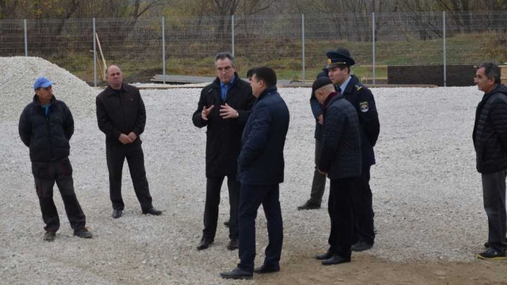 Vitalie Vrabie inspected construction yard of new customs control area at Sculeni