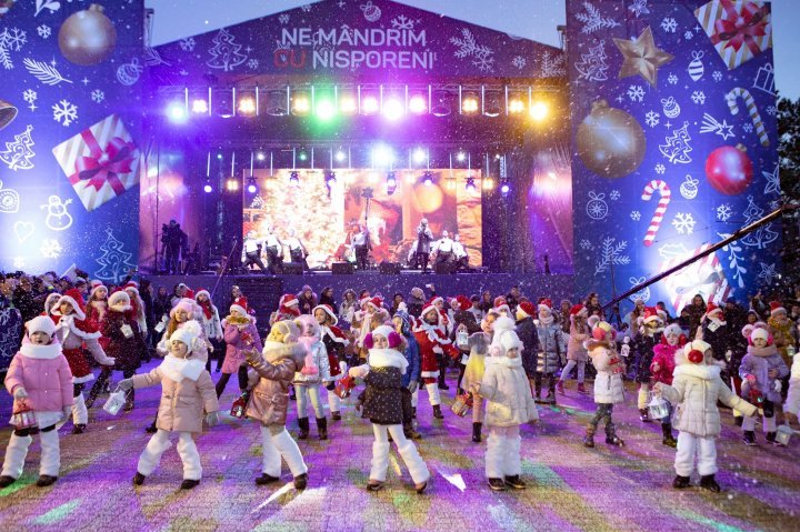 Vlad Plahotniuc at Nisporeni Christmas Fair: Together with people from my village I lived beautiful moments