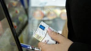 Bad news for smokers: Starting January 1 a pack of cigarettes costs four lei more 