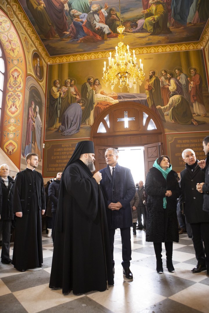 Christmas holiday at Curchi Monastery. The event was also attended by DPM leader, Vlad Plahotniuc