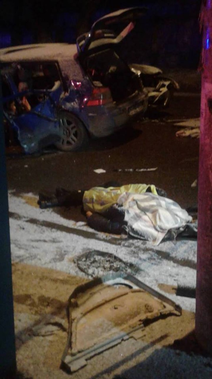 Terrible accident took place in Botanica sector of Capital. Man and woman died (Terrifying images)