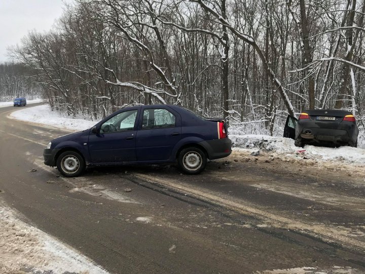 Grave accident on Chisinau-Hancesti road. Cars were violently hit (PHOTO)