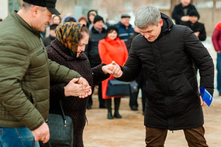 Alexandru Jizdan launched elections campaign. He will run on No.34 constituency in Anenii Noi