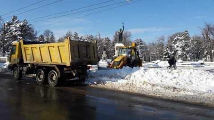 Snow removal works of the Capital CONTINUES