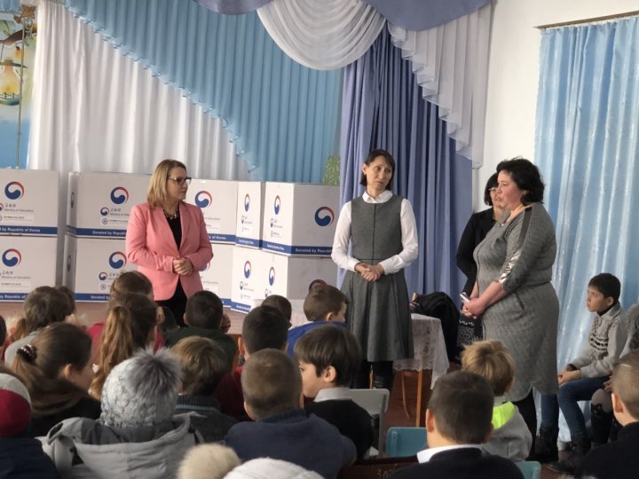 Moldovan students benefit new computers thanks to S Korean agreement 