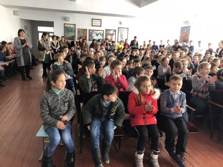 Moldovan students benefit new computers thanks to S Korean agreement 