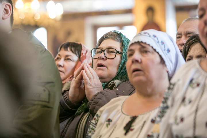 Christmas holiday at Curchi Monastery. The event was also attended by DPM leader, Vlad Plahotniuc