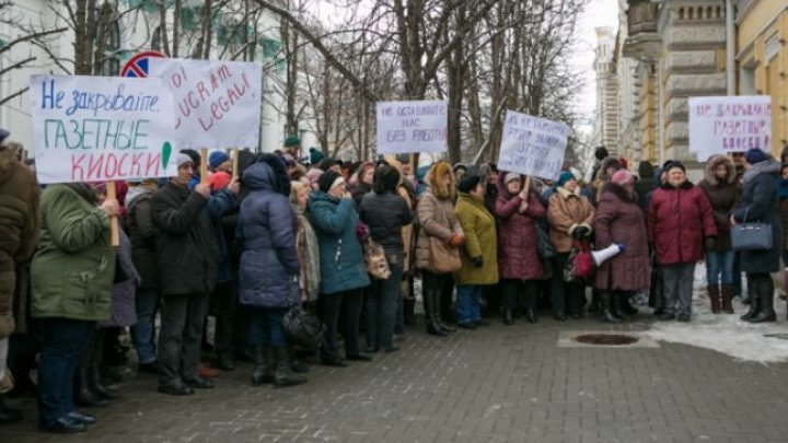 Moldpresa vendors staged rally against kiosk shutdown ahead Capital City Hall