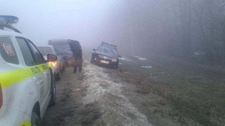 Grave accident near Hancu monastery. Border police car and two other cars violently hit (PHOTO)