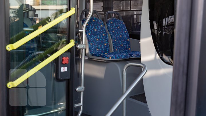 Photos of new air-conditioned buses purchased from Turkey 