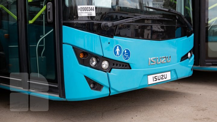 Photos of new air-conditioned buses purchased from Turkey 