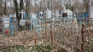 Cleaning across cemeteries set off in Capital 