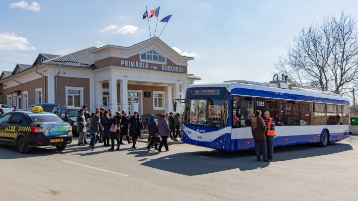 Good news for Bubuieci residents. Trolley line was installed in the village 