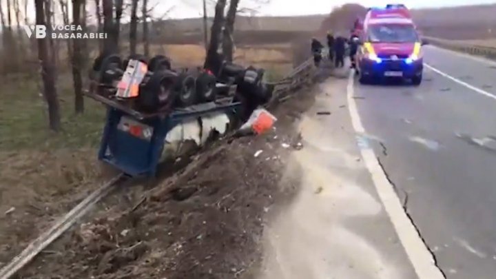 A Moldovan tanker was overturned in Romania. Driver got hospitalized