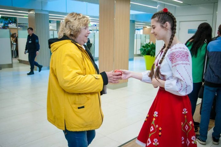 Modova Fruit company launched "Sweet Moldovan apple" at Chisinau International Airport