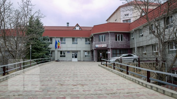 Germany continues to invest in Moldova.  Solar panels were installed in Calarasi district hospital 