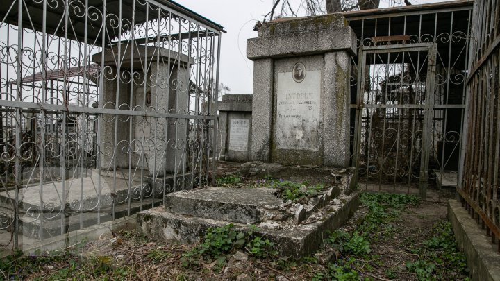 USA appreciates Republic of Moldova Government's efforts to repair Jewish cemetery from Chisinau