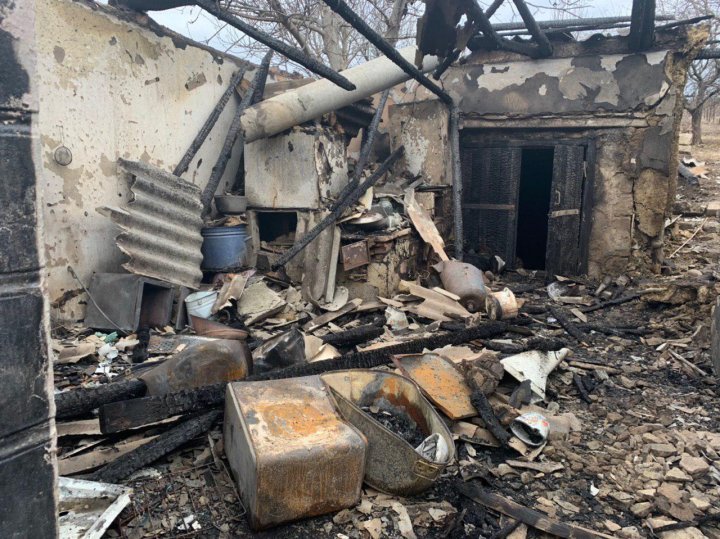 Dramatic pictures after the fire from Ungheni, where a woman burned alive