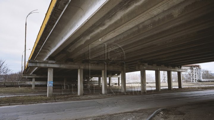 Small bridge overlooked in deterioration. Where is allocation and what authorities say 