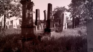 Tragedy in Glodeni. Man found strangled at the cemetery gate