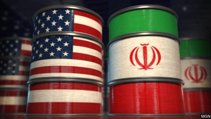 US threatens to sanctions nations for importing Iranian oil