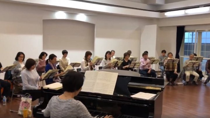 "Limba Noastra" was sung in Tokyo. A Famous japanese Choir sang the Hymn to the Embassy of Moldova in Japan