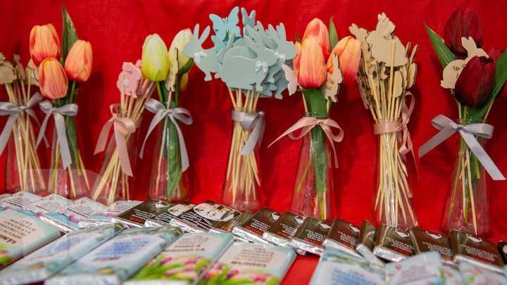 Easter holidays comes to us. What gift to buy on Floriilor Holiday