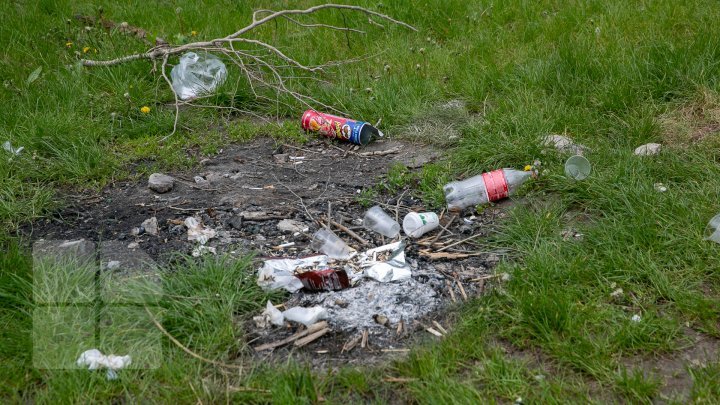 Poignant images of Chisinau environment once Easter is gone (photo report) 