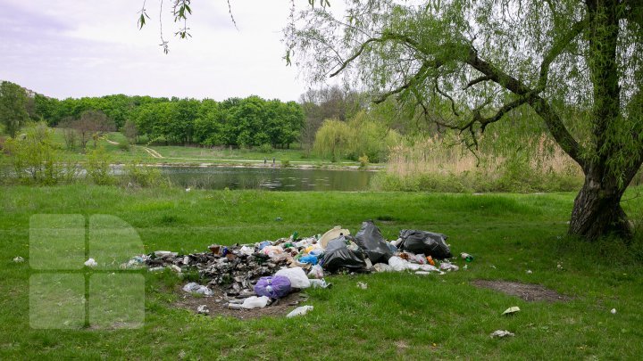 Poignant images of Chisinau environment once Easter is gone (photo report) 