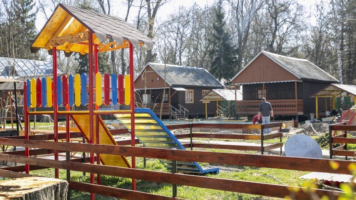 Vadul lui Voda summer camps are getting ready for summer (PHOTO REPORT)