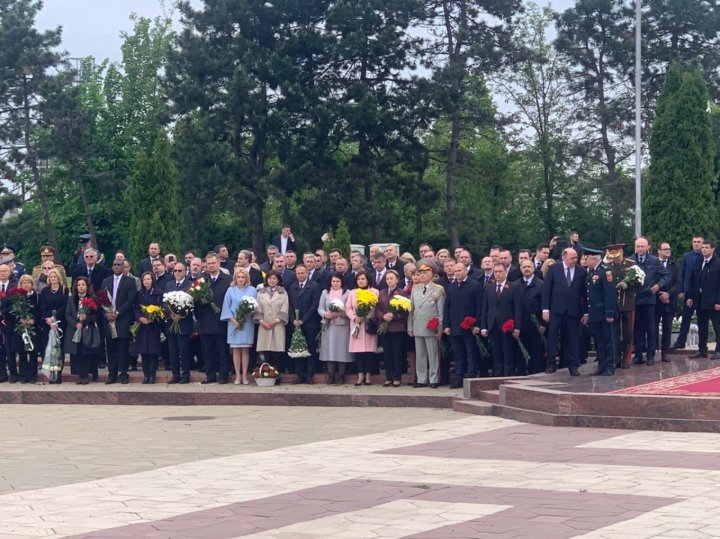 Victory Day and Europe Day celebrated in Moldova. Victims of Second World War, commemorated today. PUBLIKA.MD will LIVE broadcast the event