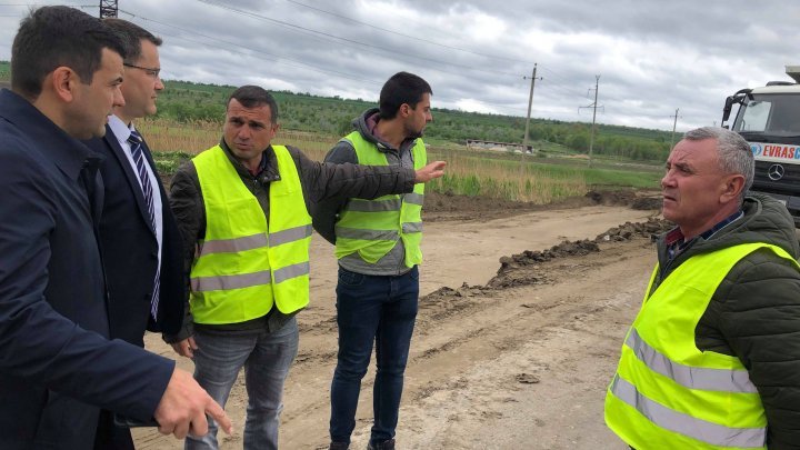 Chiril Gaburici toEVRASCON company: Repair works of Hincesti-Lapusna road should be finished by November