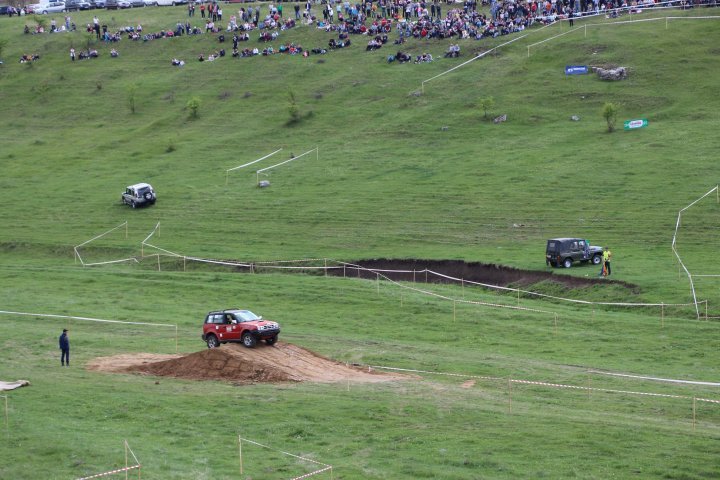 Spectacular images from Rezina district. Watch the 2nd stage of the National Off-Road Championship