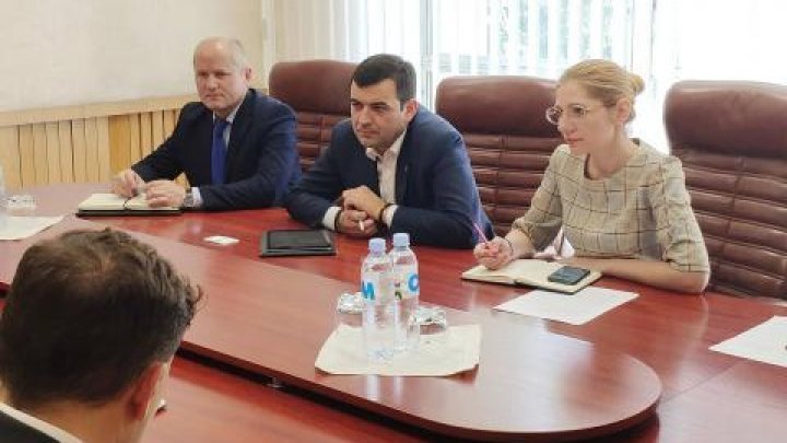 Ministry Chiril Gaburici discussed with BCR representatives about the investments in the infrastructural domain