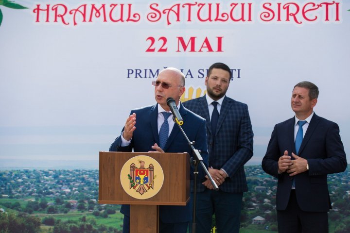 Pavel Filip attended Sireti Village's Day. What surprises did inhabitants enjoy (PHOTO)