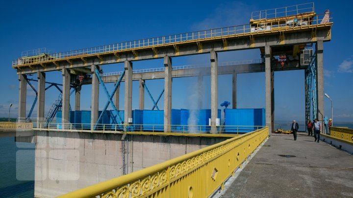 Ungheni, Leova Cantemir locals in danger of flooding. Costeşti-Stânca lake raised water discharge 