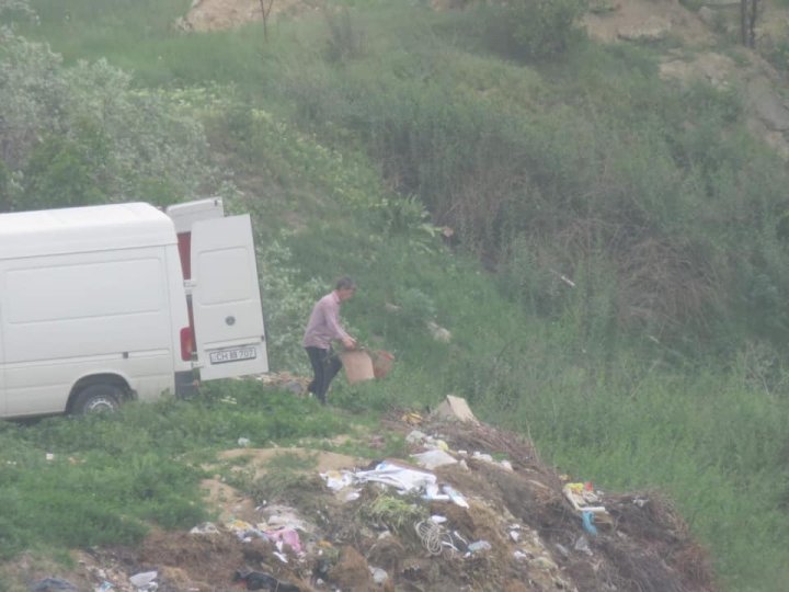 A man from Cahul got fined for throwing trash irregularly 