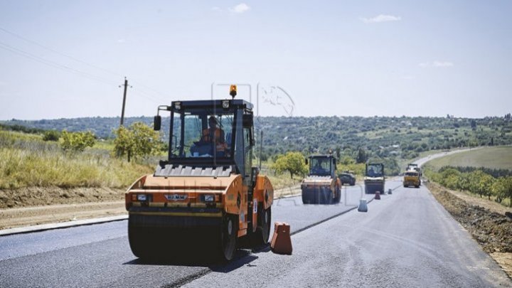 Road leading to Chistoleni monastery was repaired. Dumitru Diacov attended the event 