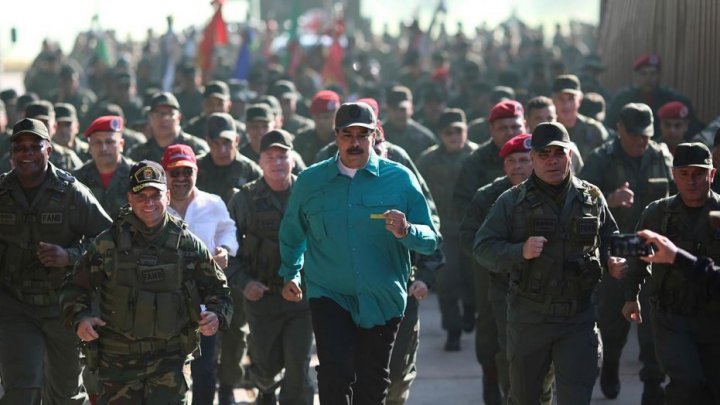 Russia withdraws key defense from Venezuela because of economic difficulties. Maduro's reaction