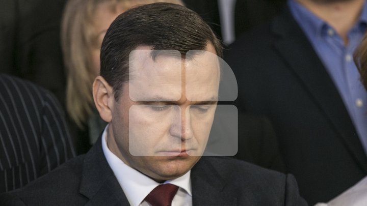 Andrei Nastase to refuses to reply if he got money from Russians to destabilize the country's political situation and to end Filip's Government