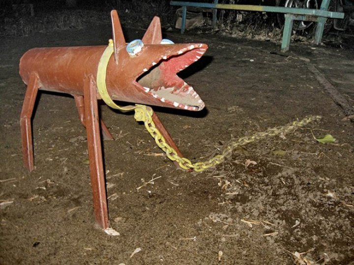 Extremely creepy Russian kids' playground (PHOTO GALLERY)