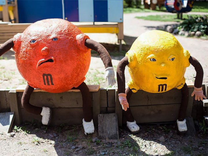 Extremely creepy Russian kids' playground (PHOTO GALLERY)