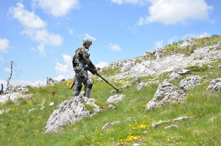 KFOR-10 sappers and foot soldiers successfully finished their activity in Kosovo