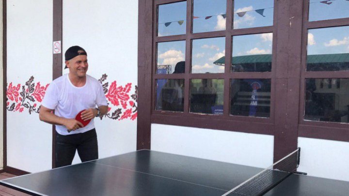 UNIQUE MOMENTS: Vlad Plahotniuc and Pavel Filip are playing tennis!