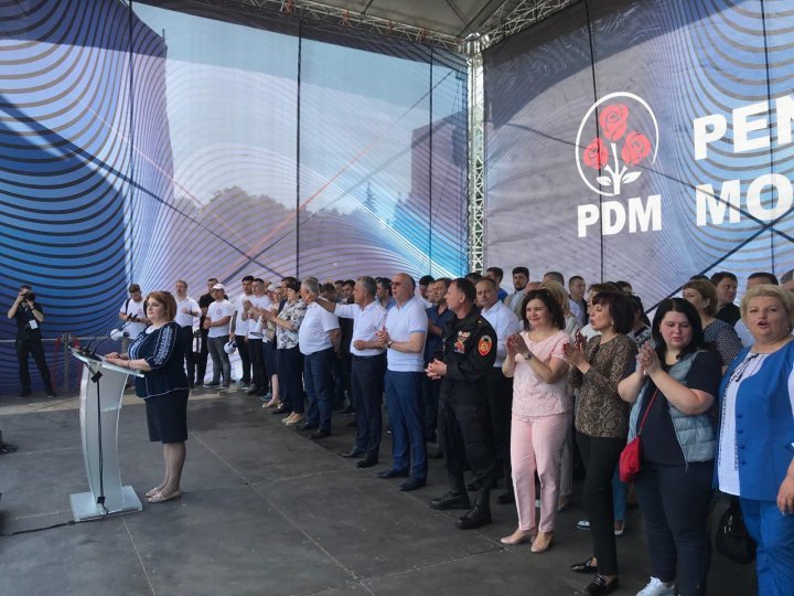 Over 30,000 Moldovan people gather at PMAN to guard Republic of Moldova (photos)