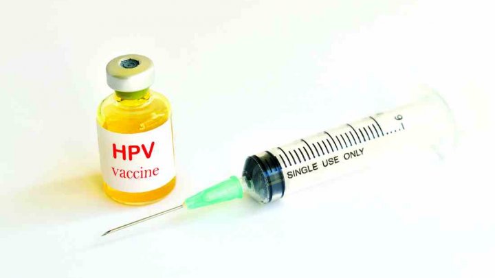 Health Ministry's proposal: Girls aged up to 10 years old must be vaccinated HPV