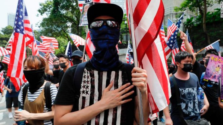 Hong Kong protesters march to US Consulate to call on Trump's intervention 