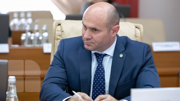 Defense Minister Voicu comments on Internal Minister replacement 