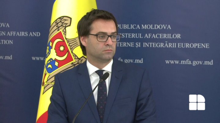 Minister Popescu's reply on status of Russian language in territory of Moldova 